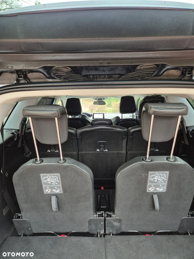 Peugeot 5008 1.6 BlueHDI Allure S&S EAT6 - 11