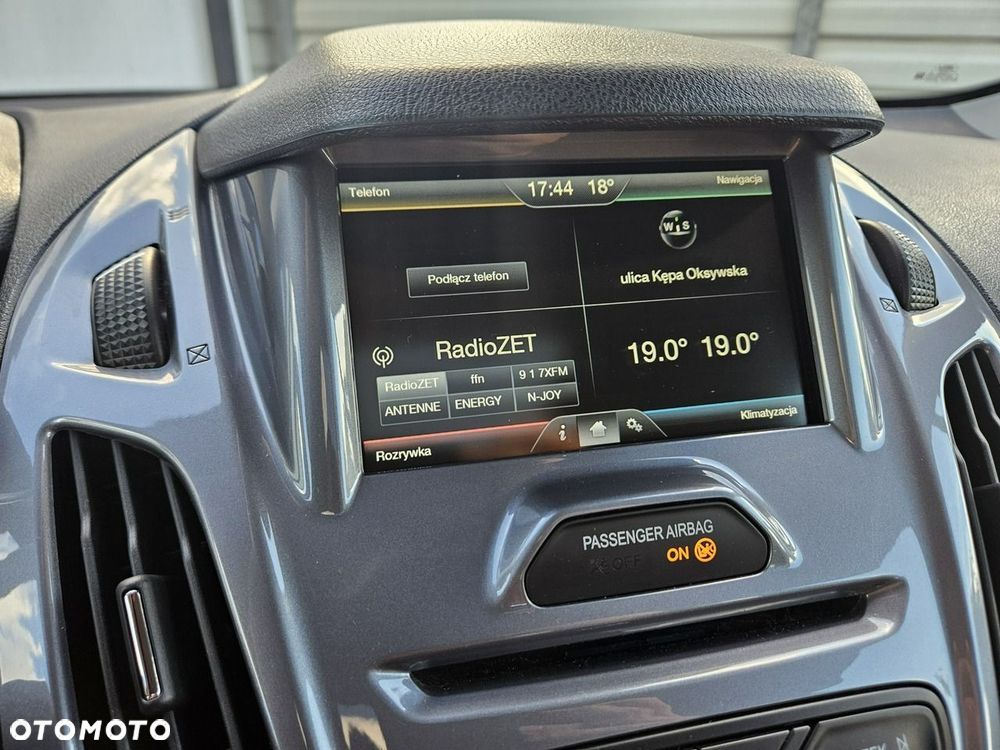 Ford Tourneo Connect Grand - 39