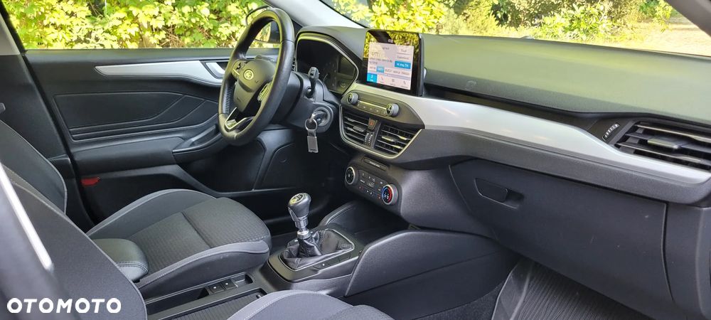 Ford Focus 1.0 EcoBoost Trend Edition - 10