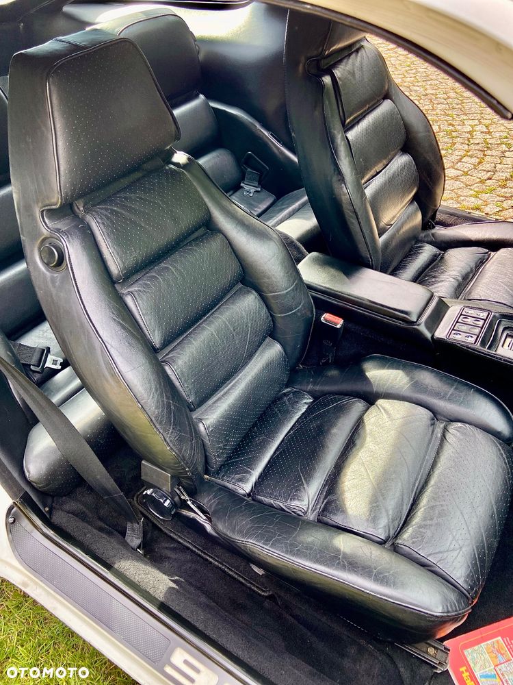 Porsche 928 - 28