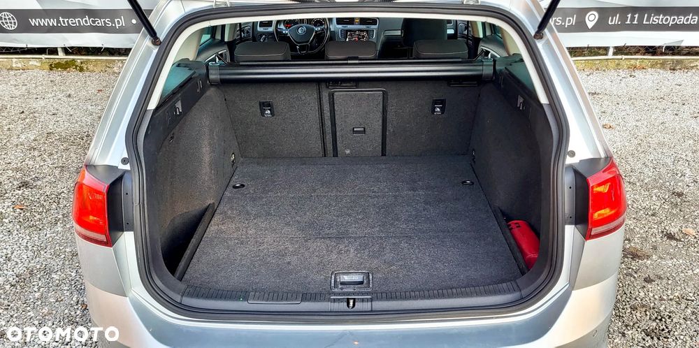 Volkswagen Golf 1.6 TDI 4Motion BlueMotion Technology Comfortline - 24