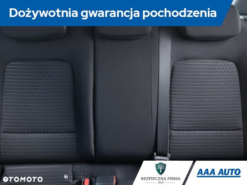 Hyundai i20 - 12