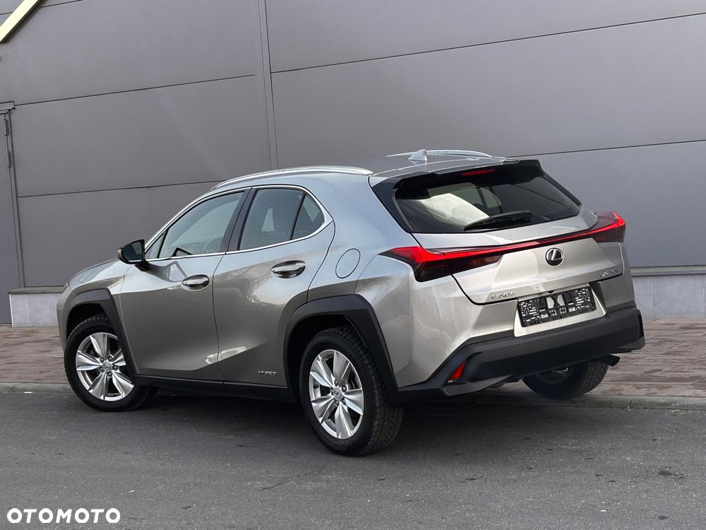 Lexus UX 250h Elegance 2WD - 4