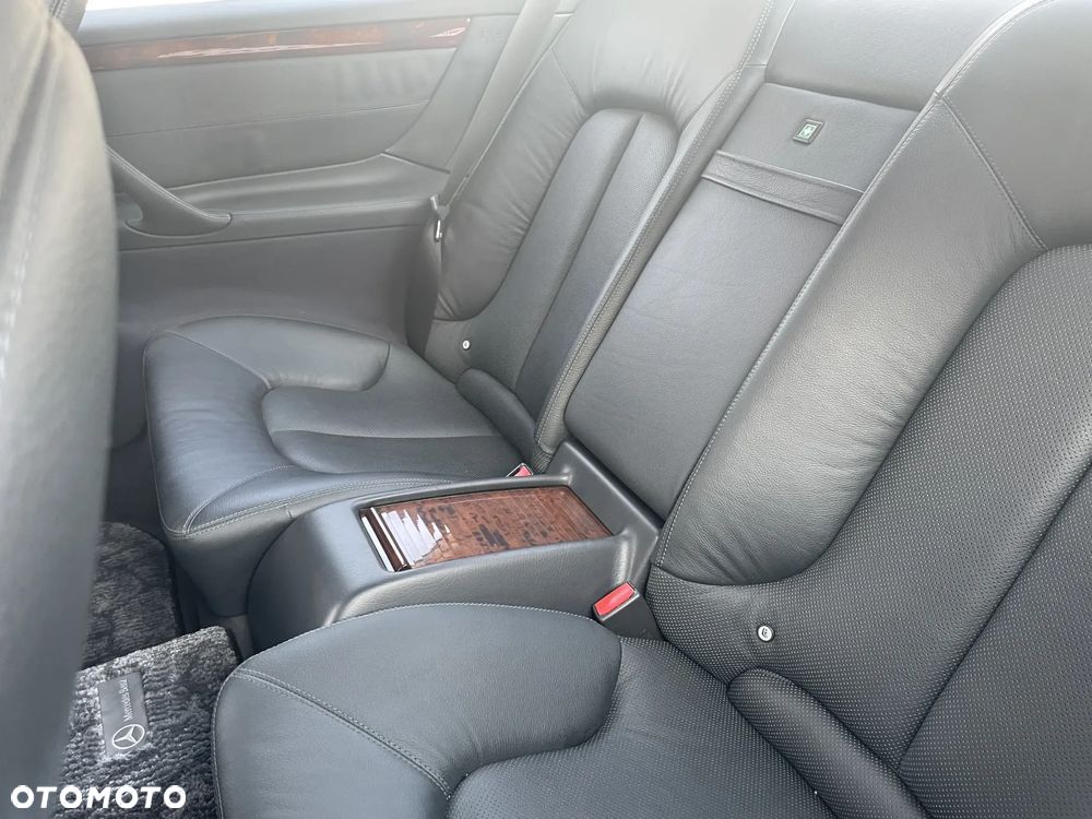 Mercedes-Benz CL 500 - 12