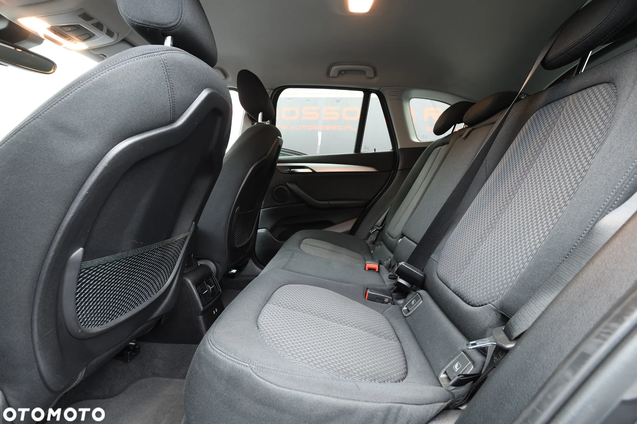 BMW X1 - 15