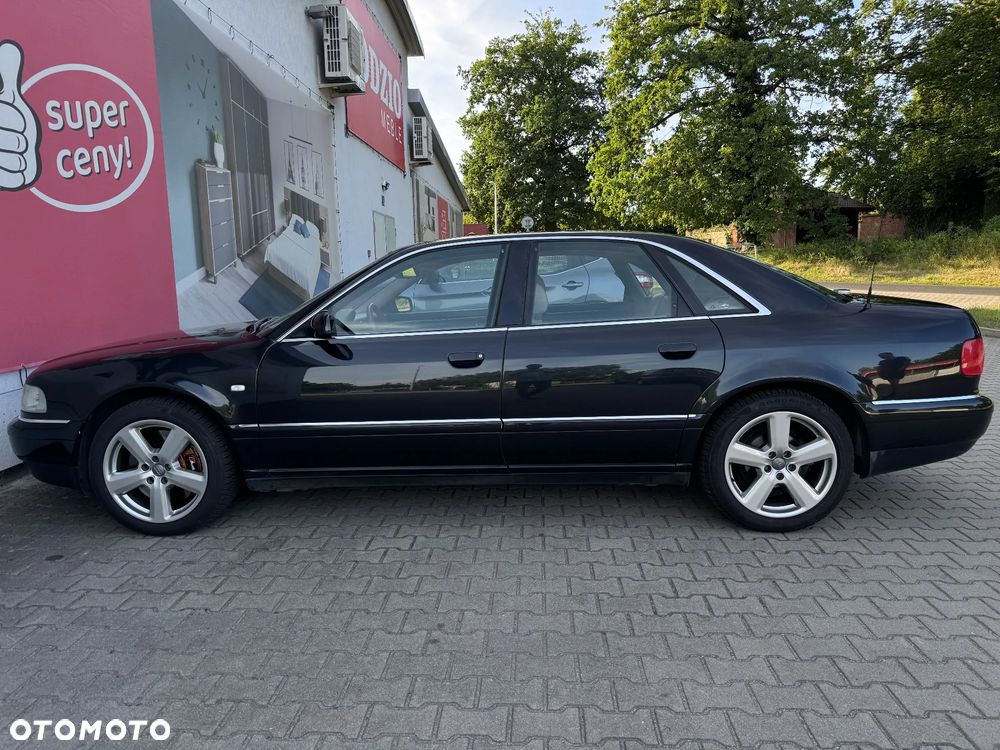 Audi A8 - 2