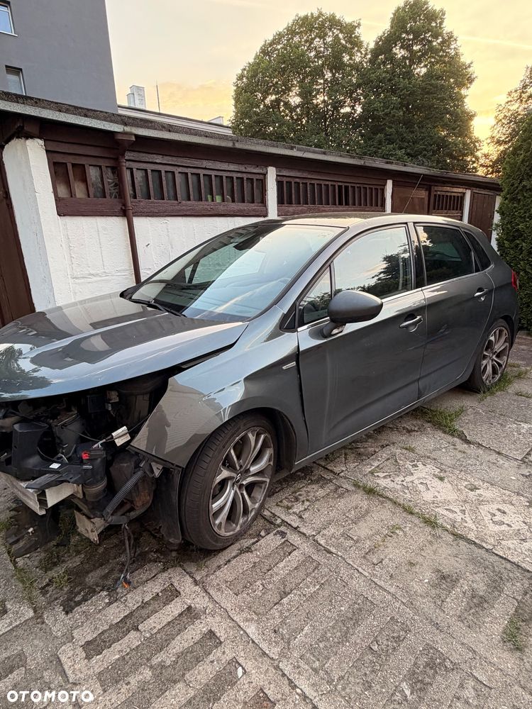 Citroën C4 2.0 HDi Exclusive - 8