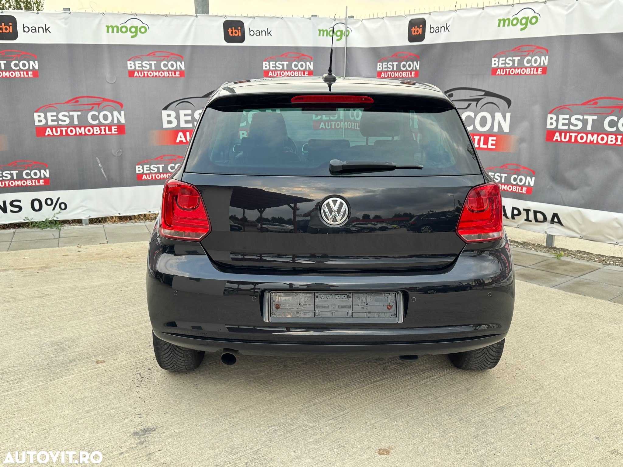 Volkswagen Polo 1.6 TDI Highline - 15