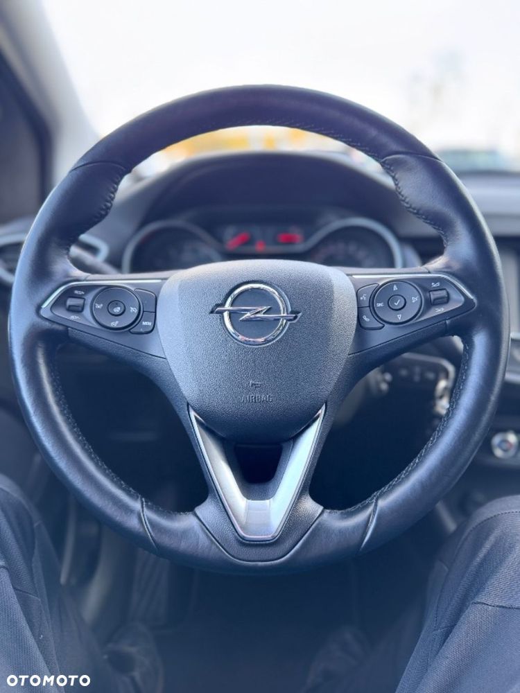 Opel Crossland X - 31