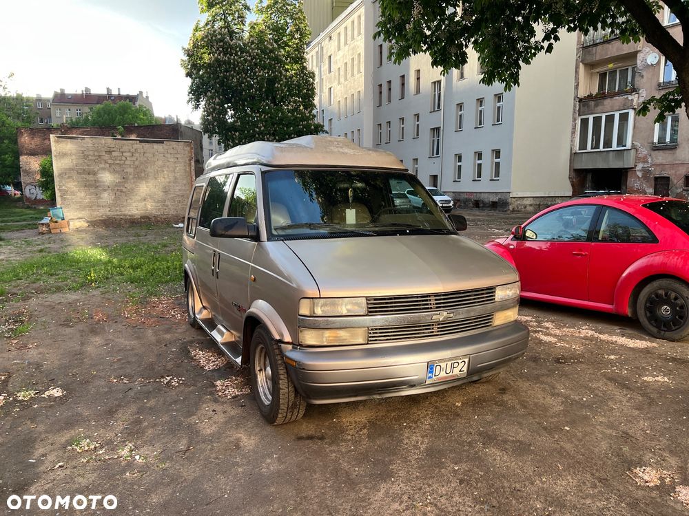 Chevrolet Astro 4.3i V6 - 2