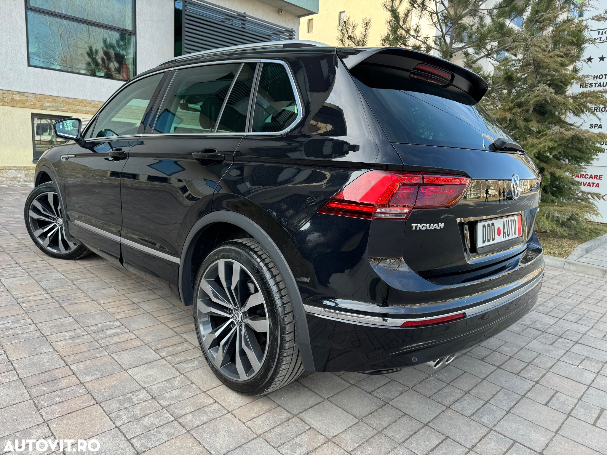Volkswagen Tiguan 2.0 TDI 4Mot DSG Highline - 24