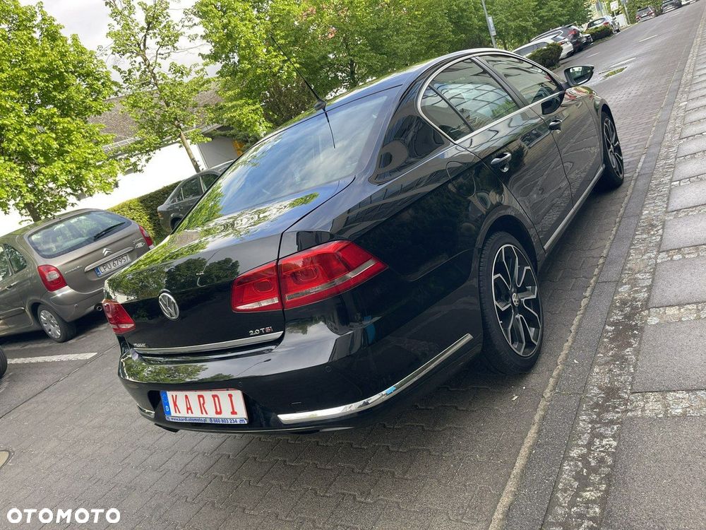 Volkswagen Passat - 6