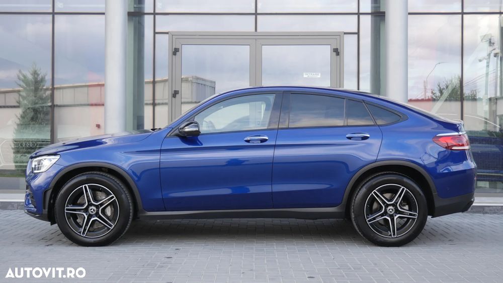 Mercedes-Benz GLC Coupe 300 4Matic 9G-TRONIC AMG Line - 6