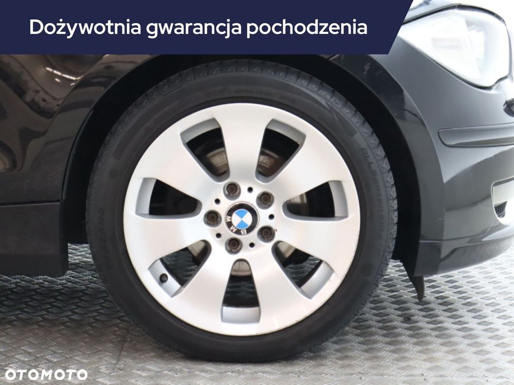 BMW Seria 1 - 17