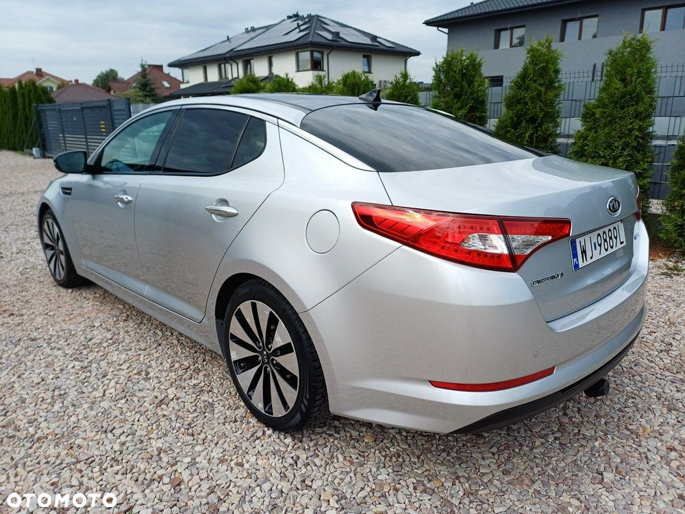 Kia Optima - 14