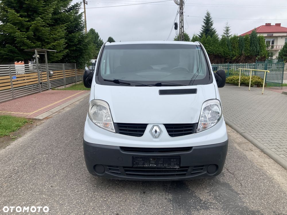 Renault Trafic - 2