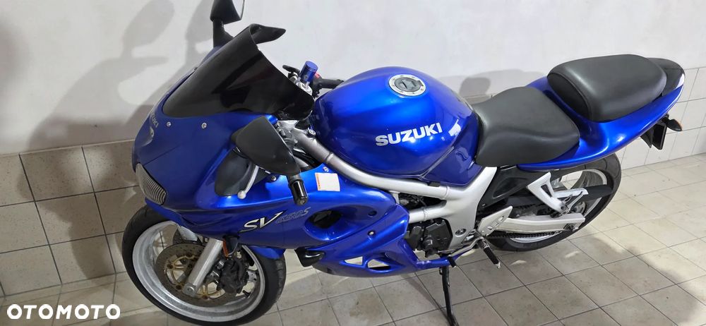 Suzuki SV - 8