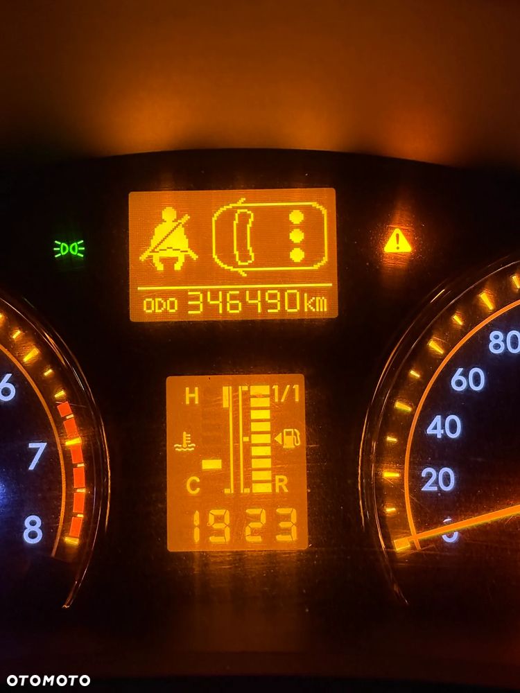 Toyota Avensis 1.8 Sol - 10