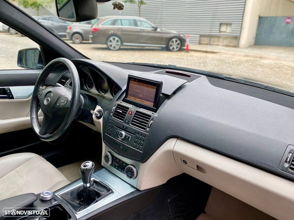Mercedes-Benz C 220 CDI Avantgarde BlueEfficiency - 21