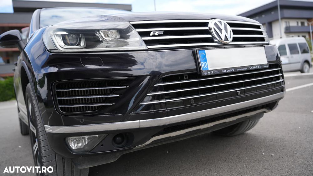 Volkswagen Touareg - 22