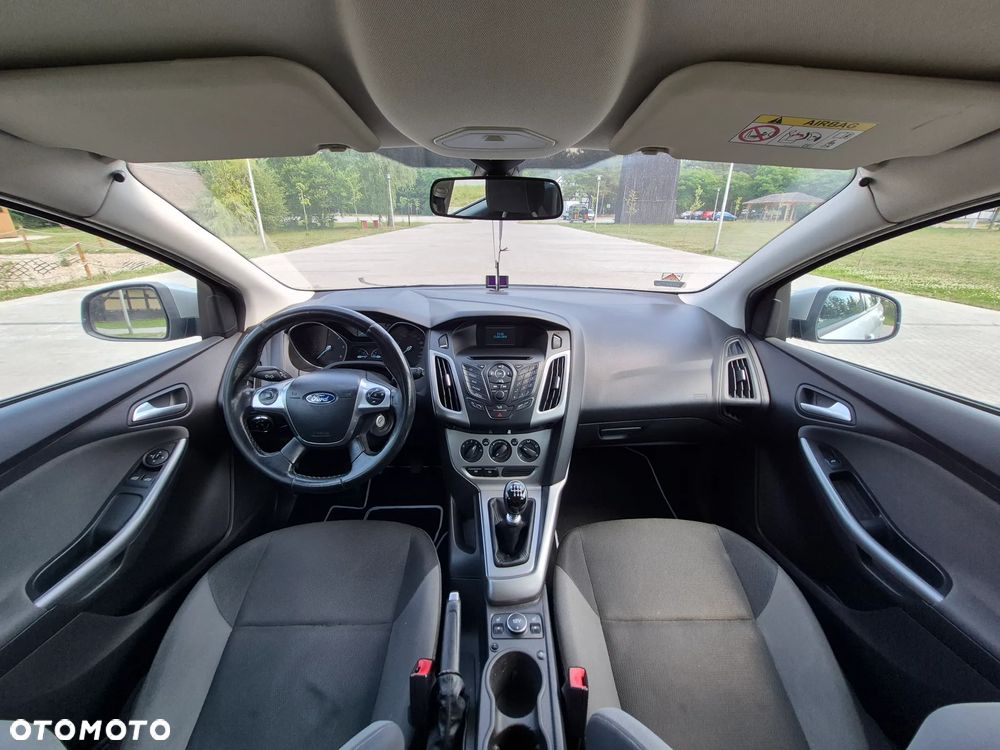 Ford Focus 1.6 TDCi Ambiente - 10