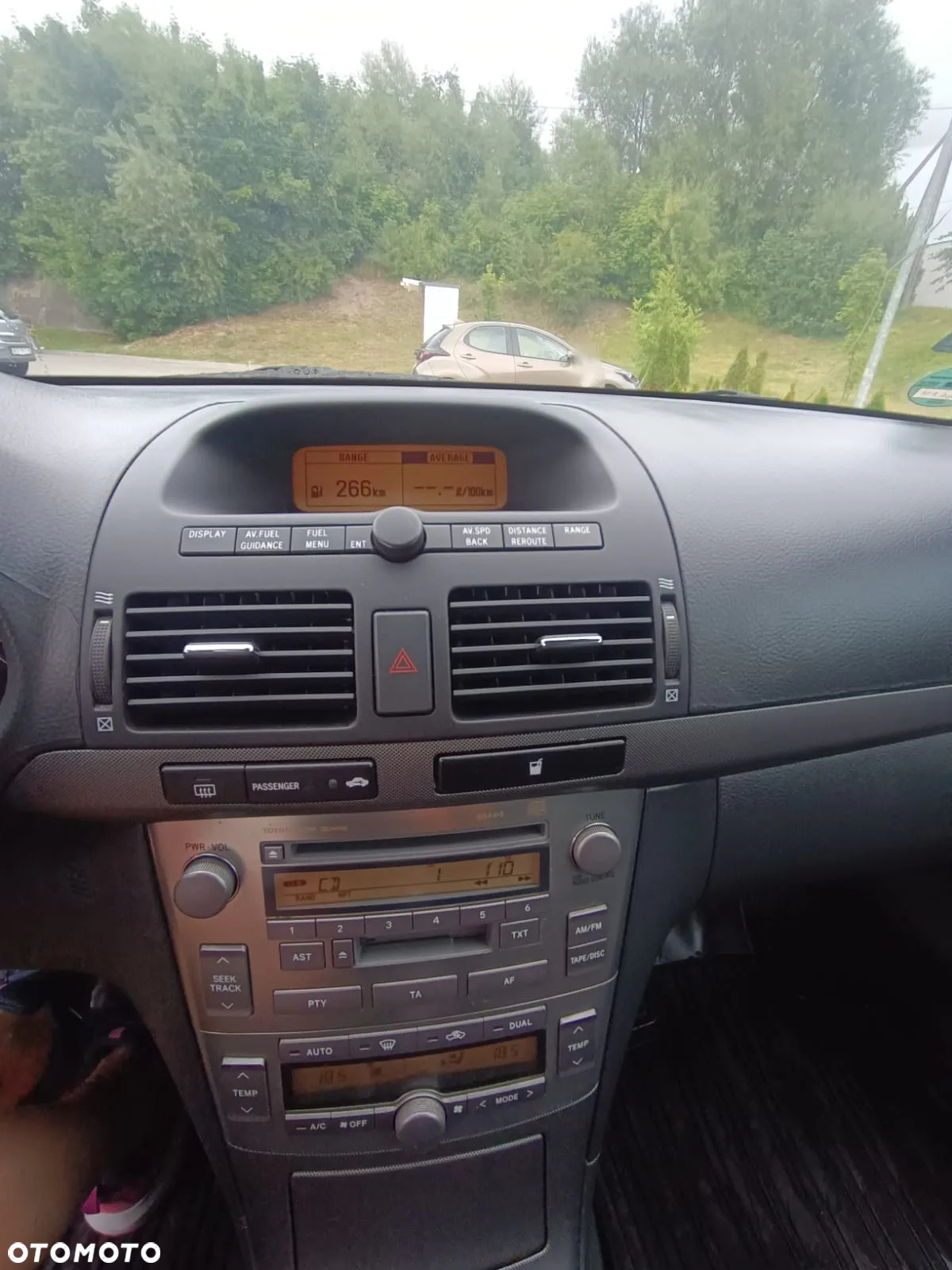Toyota Avensis 1.8 VVT-i Luna - 7