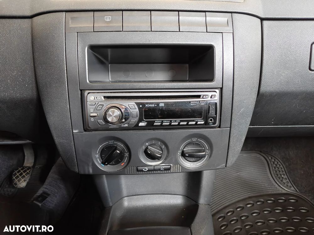 Skoda Fabia 1.2 Ambiente - 6