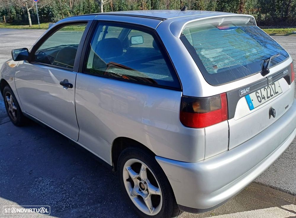 Seat ibiza - 2