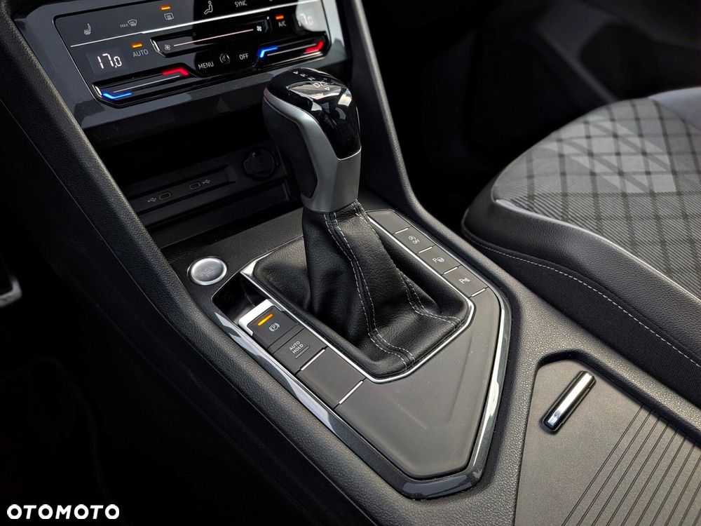 Volkswagen Tiguan 1.5 TSI EVO R-Line DSG - 30
