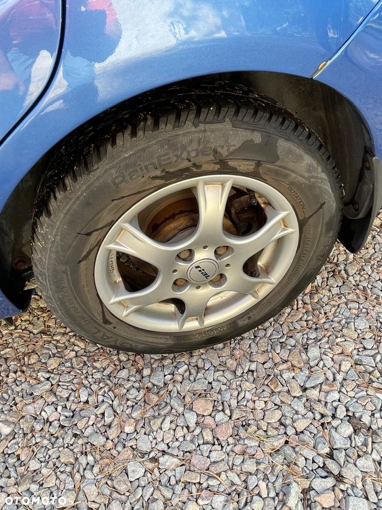 Kia Rio 1.4 Family - 18