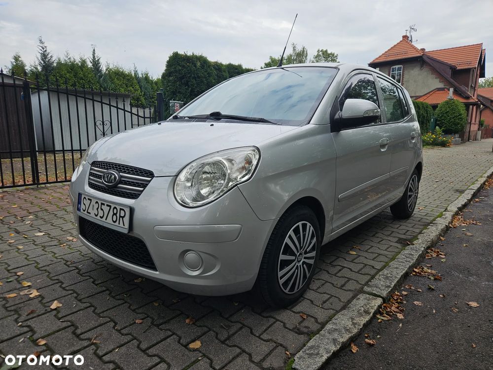 Kia Picanto 2009 photo 2