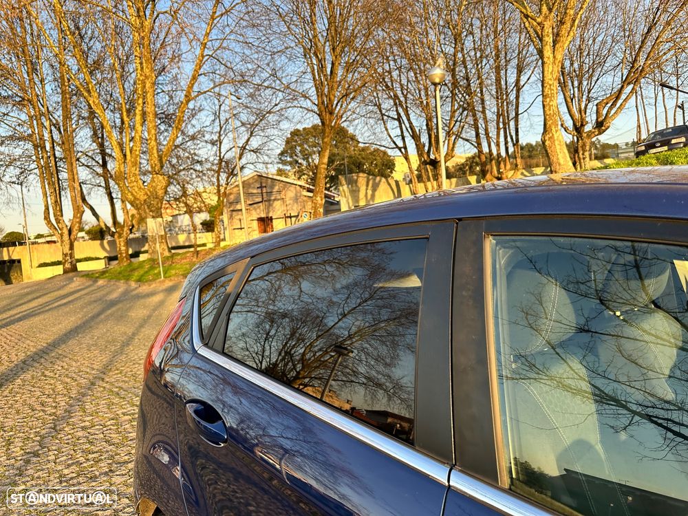 Ford Fiesta - 14