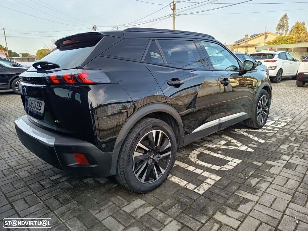 Peugeot e-2008 50 kWh GT - 6