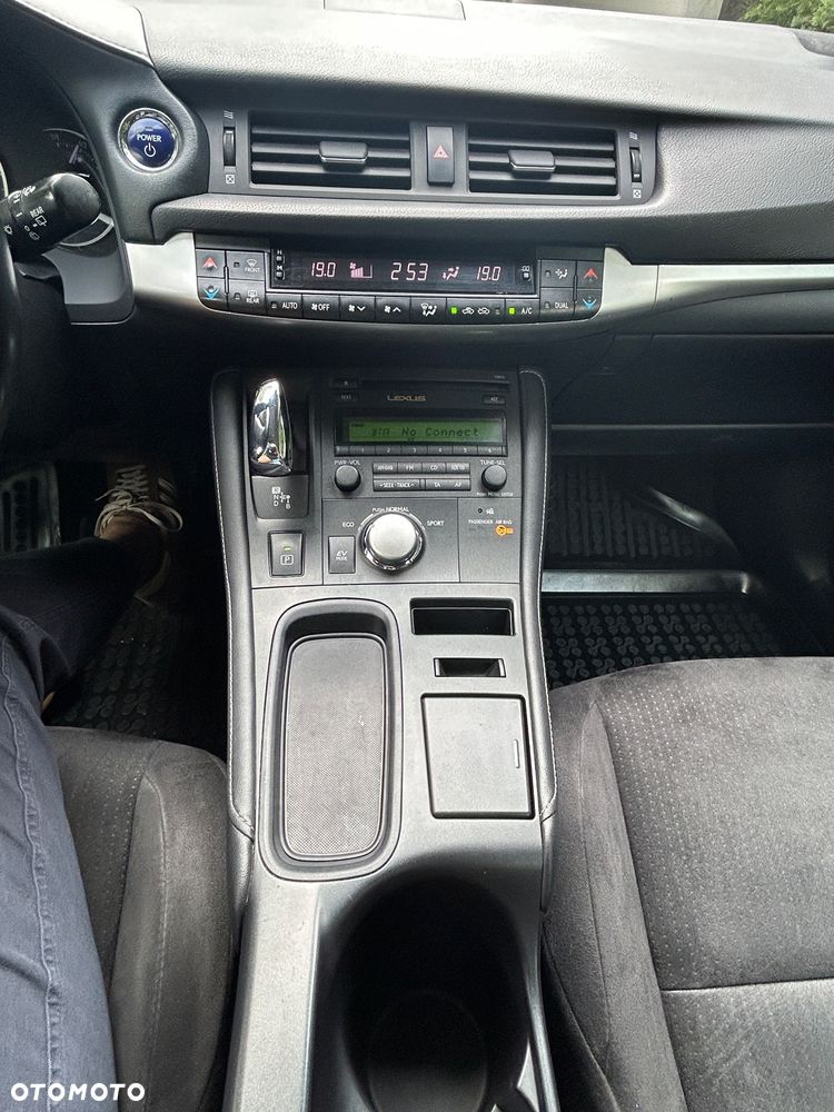 Lexus CT 200h Classic - 20