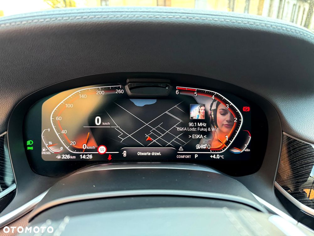 BMW Seria 7 740d xDrive - 33