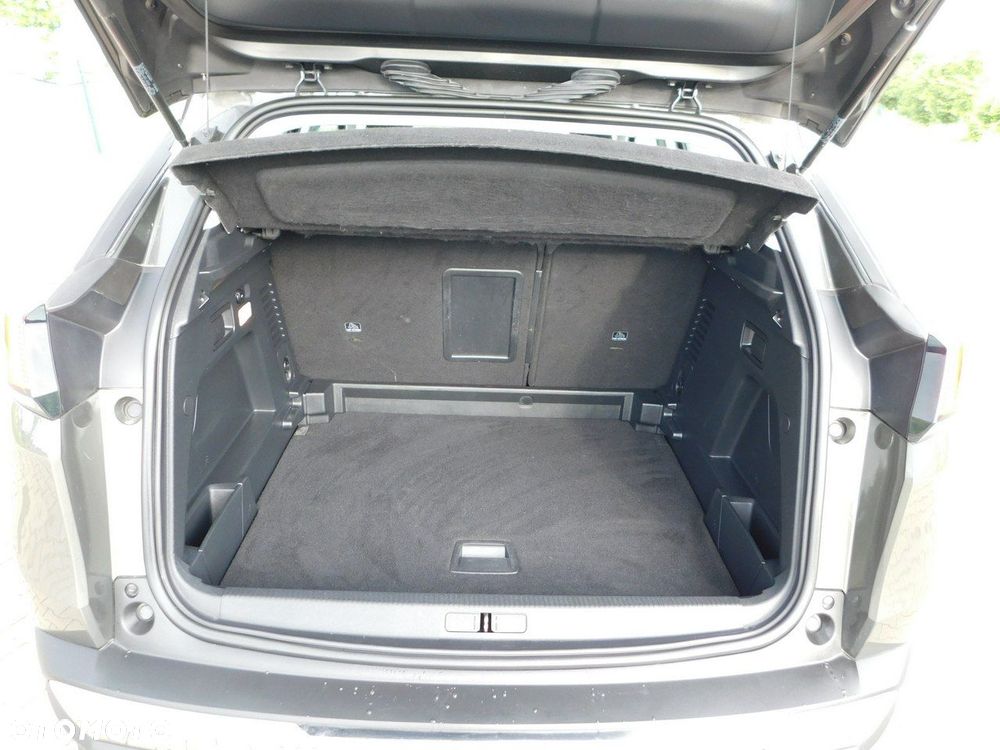 Peugeot 3008 1.5 BlueHDi Active S&S - 19