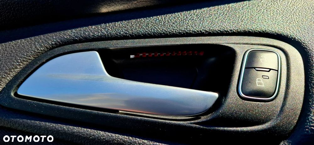 Ford Focus 1.5 EcoBoost STart-Stopp-System ST-LINE - 32