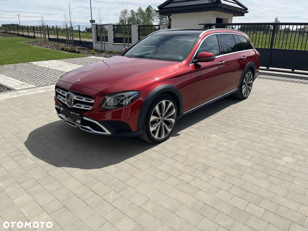 Mercedes-Benz Klasa E 400 d 4-Matic All-Terrain 9G-TRONIC - 1