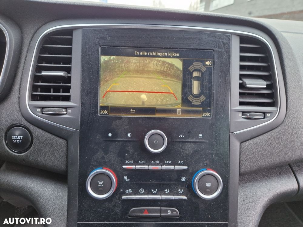 Renault Megane ENERGY TCe 130 EDC BOSE EDITION - 9