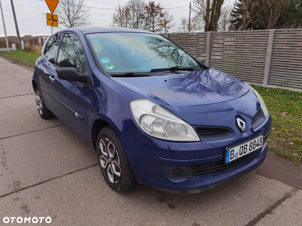 Renault Clio 1.2 16V 75 Expression - 6