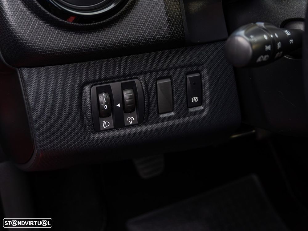 Renault Clio 1.5 dCi Dynamique S - 9