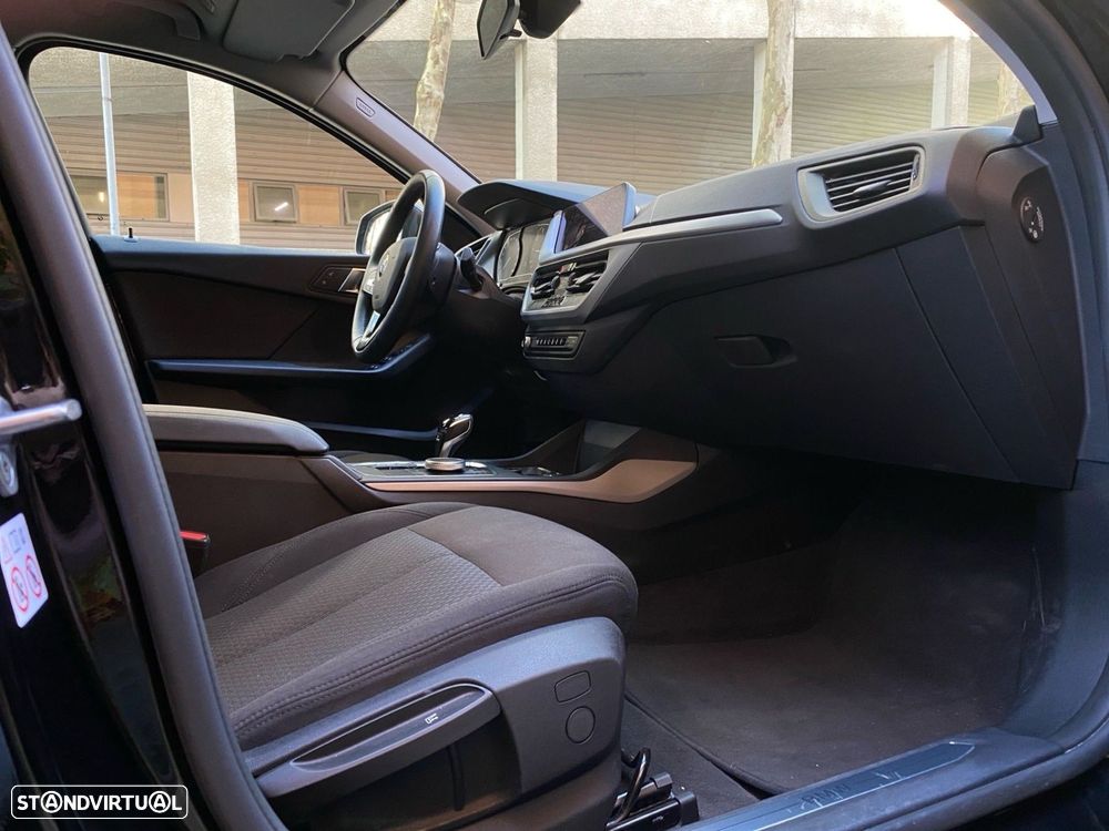 BMW 118 i Auto - 15