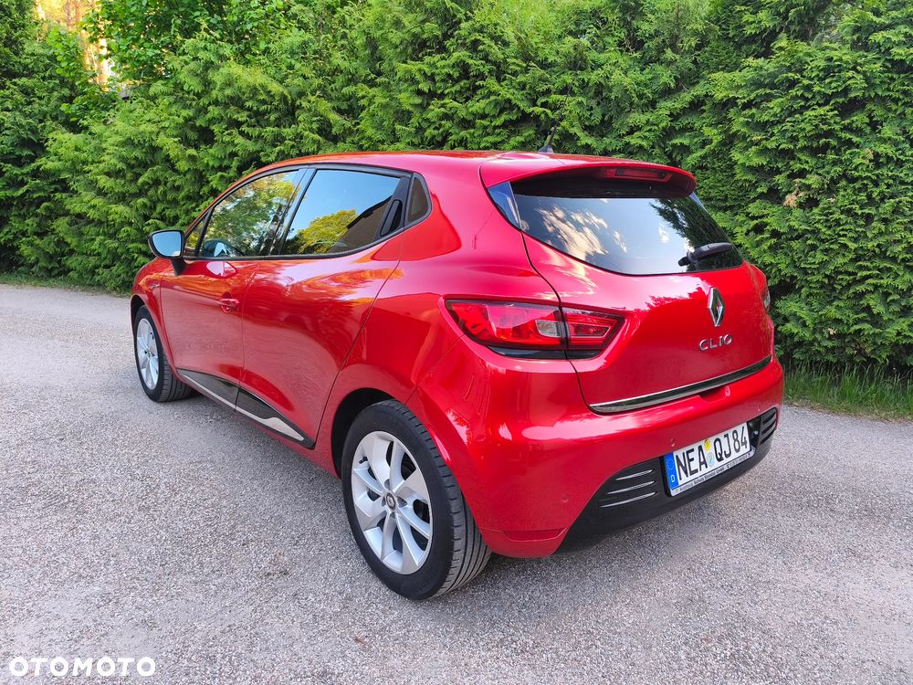 Renault Clio TCe 90 Limited - 11