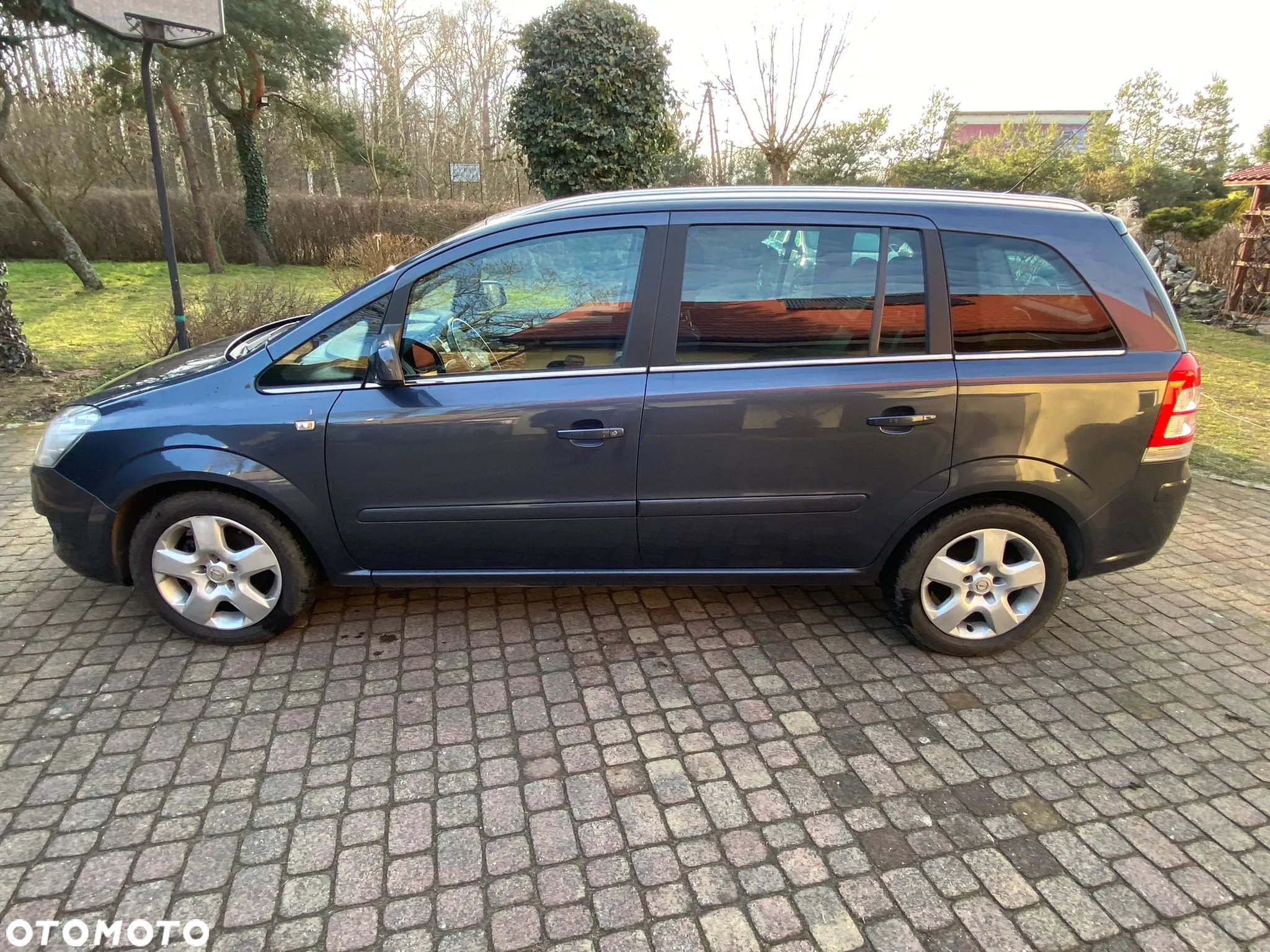 Opel Zafira 1.8 Cosmo - 6