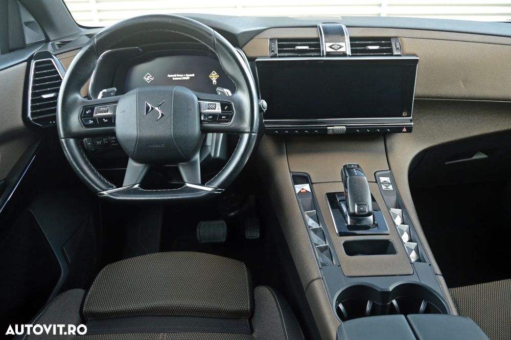 DS Automobiles DS 7 Crossback - 24