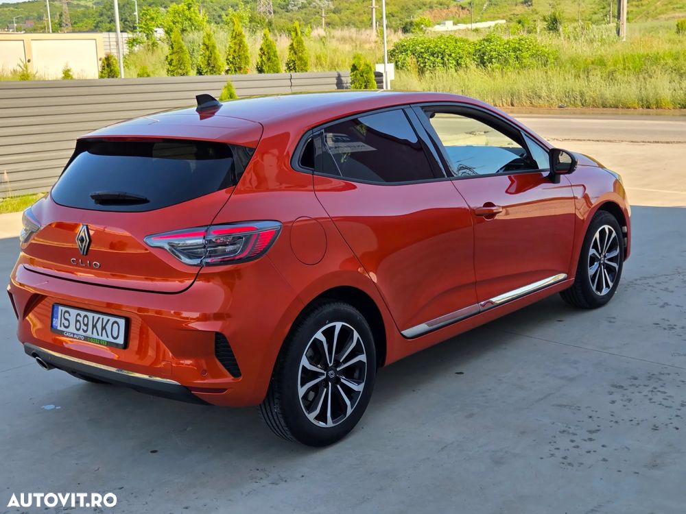 Renault Clio - 9