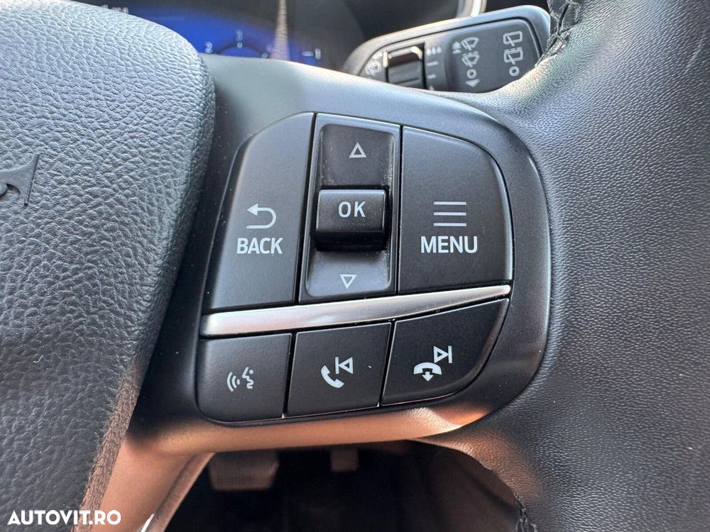 Ford Kuga - 20