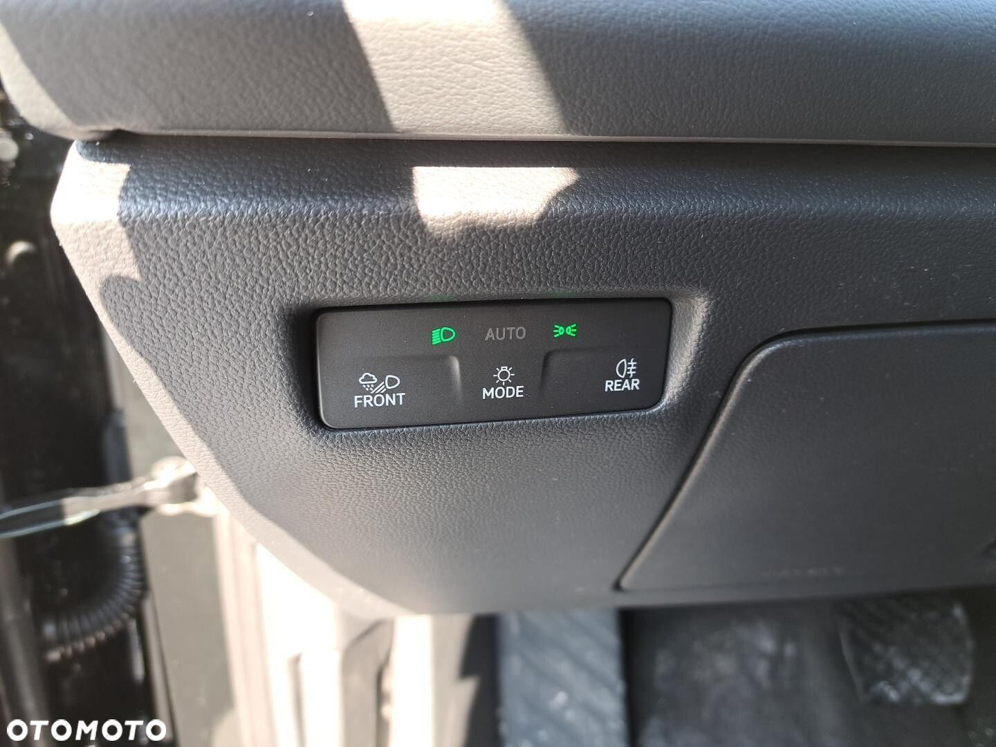 Volkswagen Passat - 12