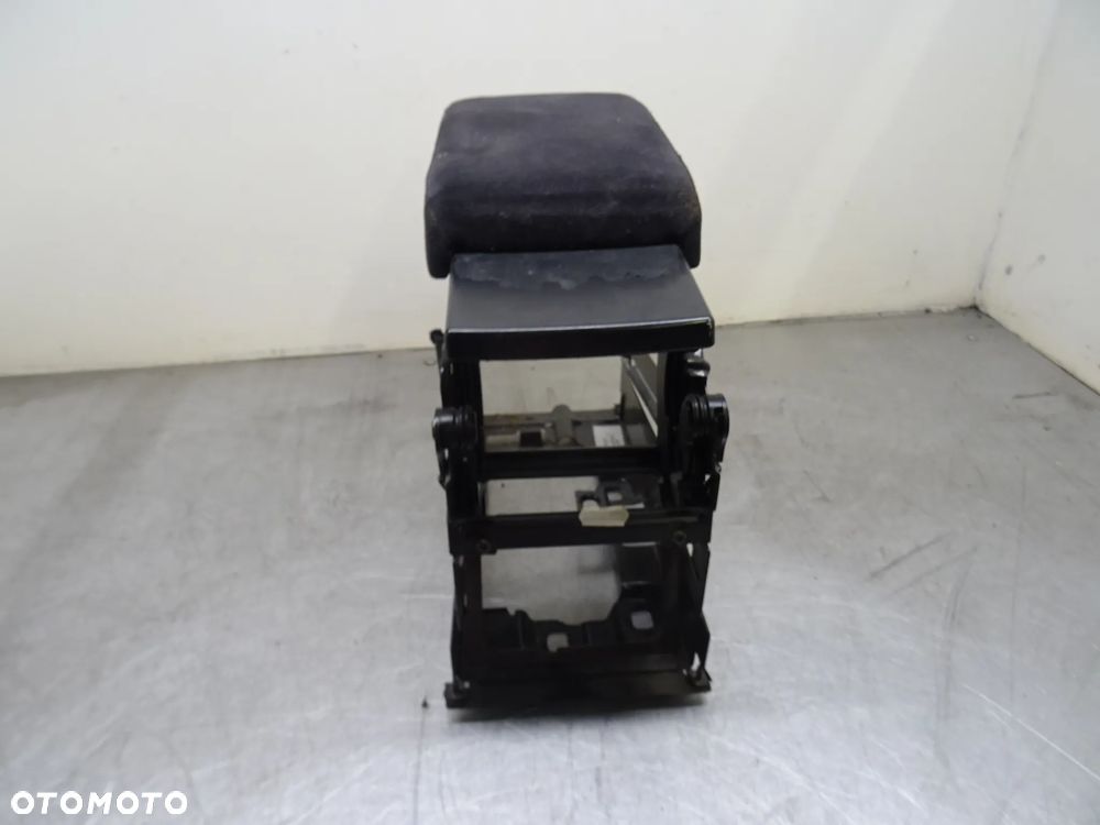 PASSAT B5 FL SEDAN 1.9TDI PODŁOKIETNIK - 3