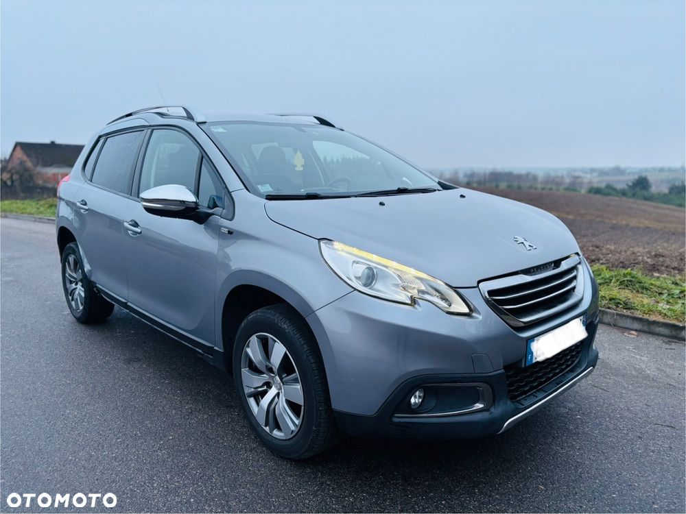 Peugeot 2008 PureTech 82 Style - 2